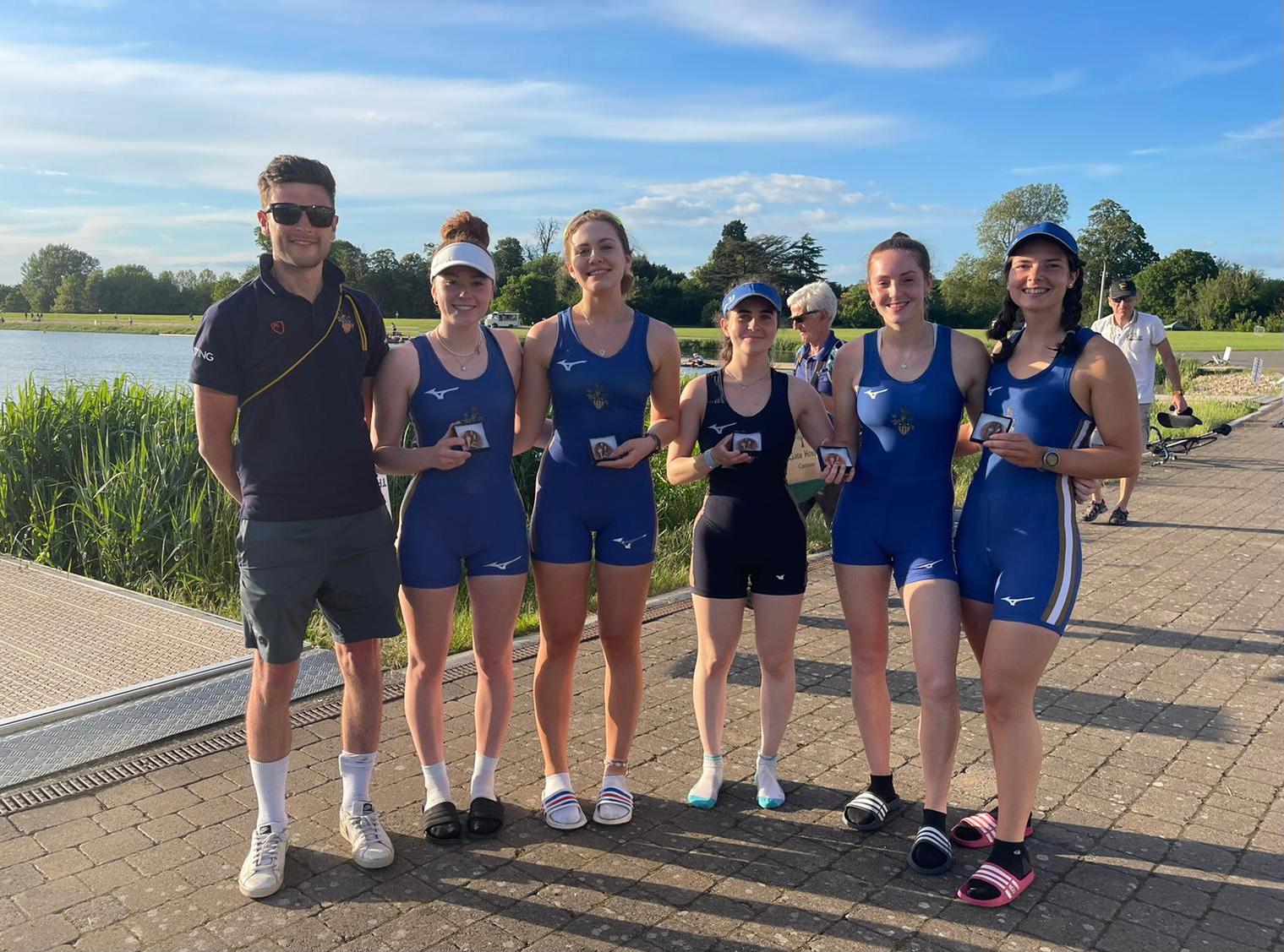 Women's Four Winning MET Regatta