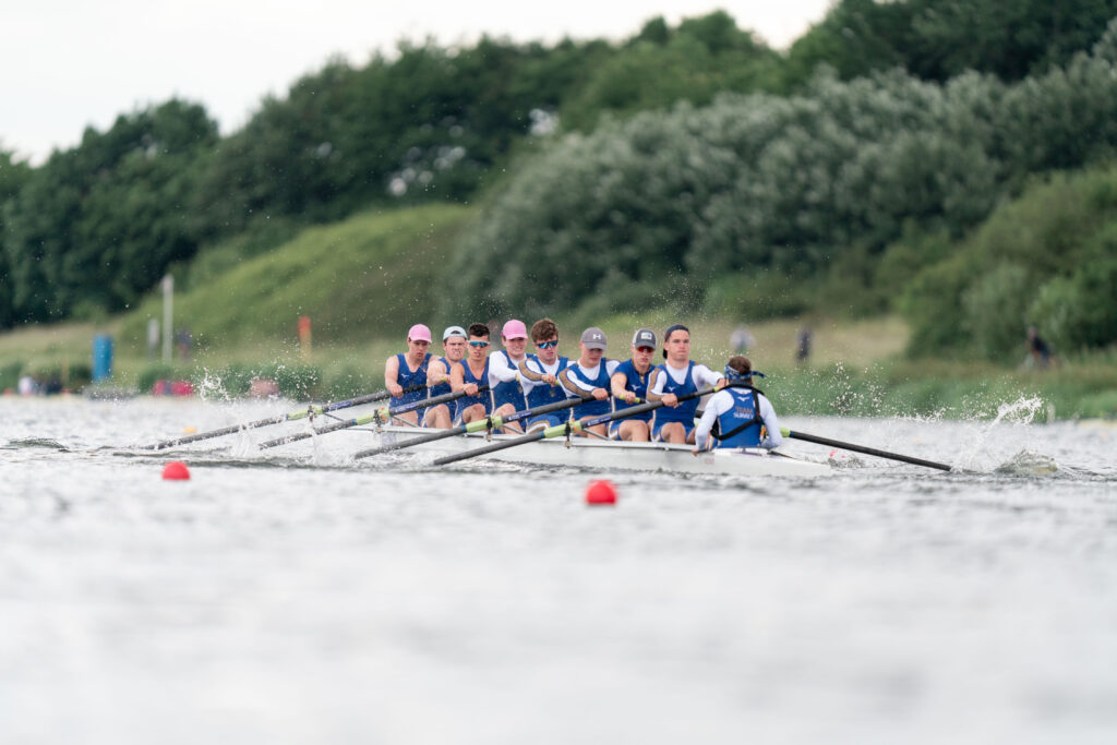 Beginner Men's Eight Winning Silver at BUCS